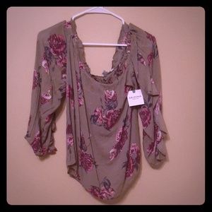 NWT Floral blouse
